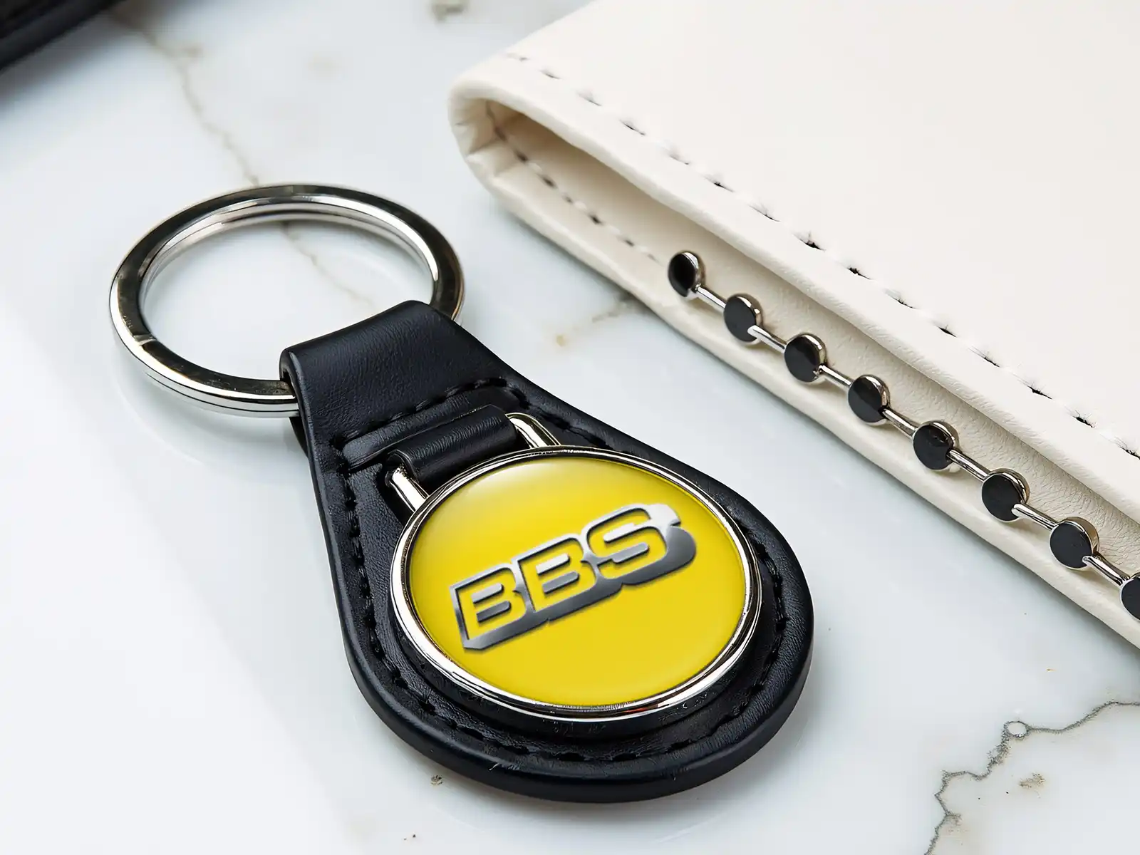 BBS Porte‑clés Cuir Perso Touche Perso Cadeau